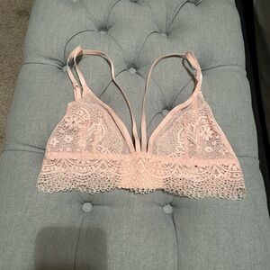 Victoria’s Secret Elegant Lace Bralette in Soft Pink